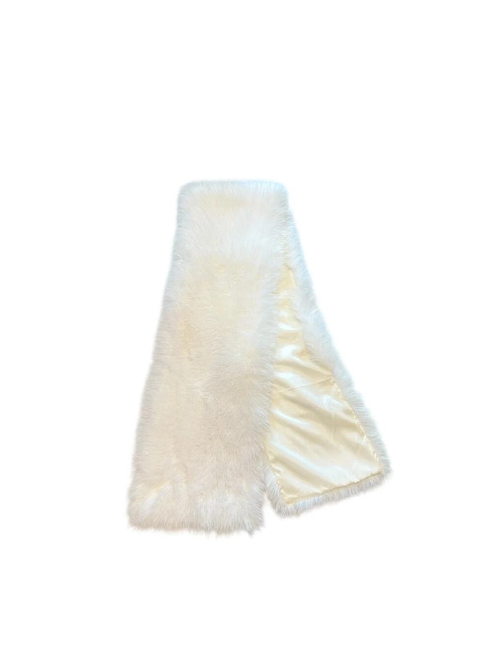 NWOT White Faux Fur Stole Wrap Shrug One Size